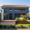 façade maison avec bardage faux claire-voie en aluminium